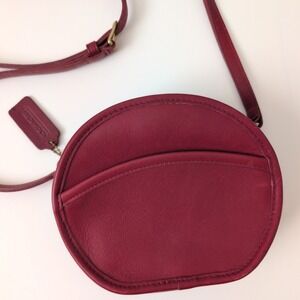 Vintage Coach 1980s Chester Canteen Crossbody Bag Red Leather USA H5C-9982 Purse